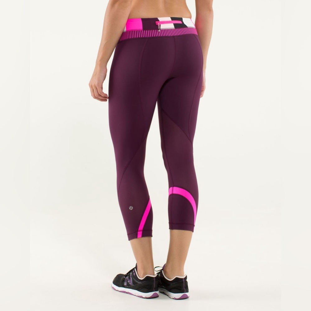 Lululemon Run Inspire Crop II Leggings - Picture 2 of 10